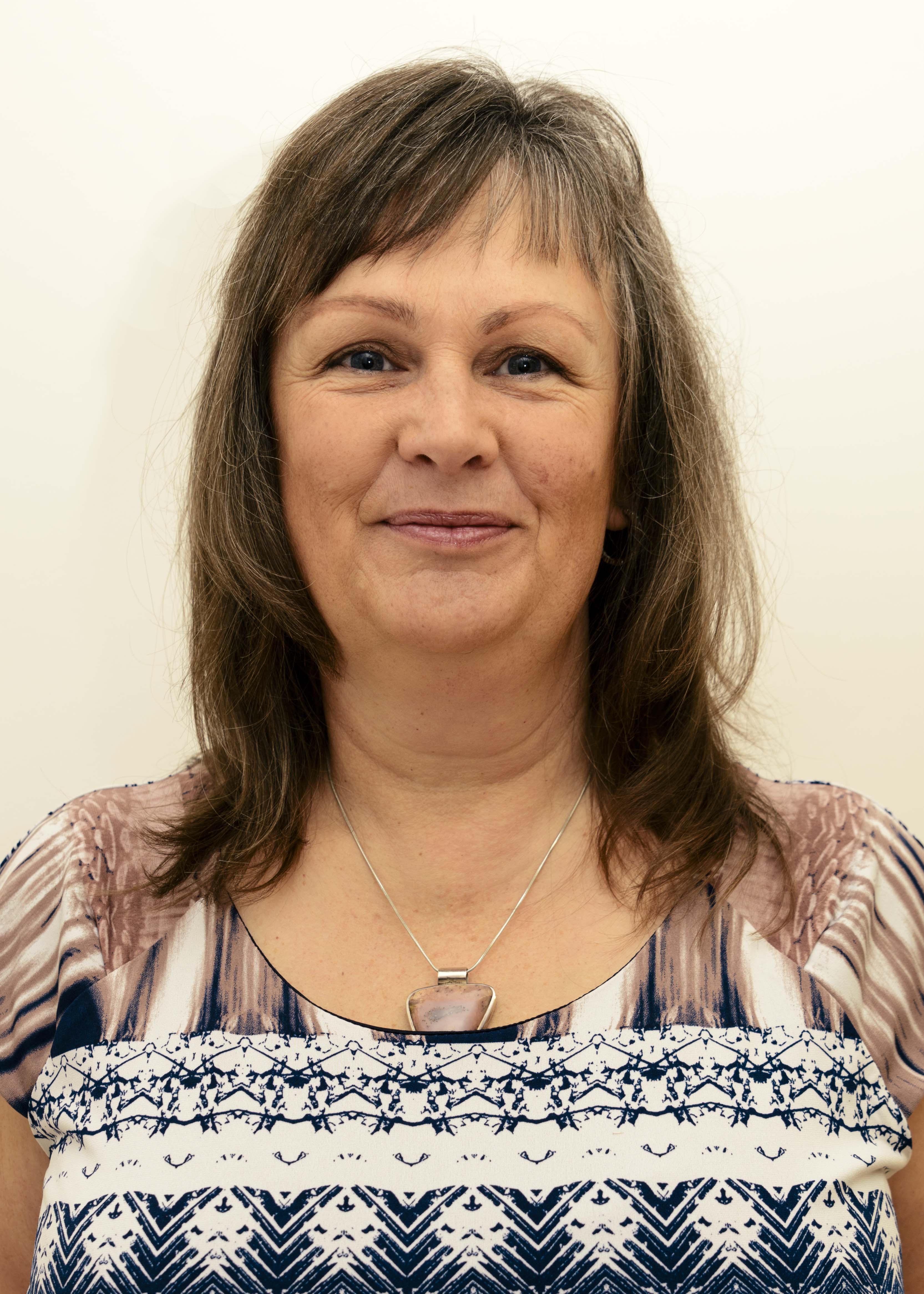 Angela (1)